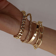 Dainty Chain Bracelets