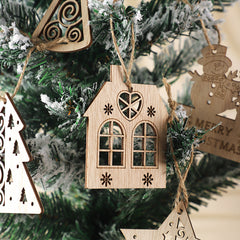 Christmas Tree Decor Set of 30  Wooden Hanging Craft Decorations for Winter Wonderland  Holiday Decor for Christmas Tree Home Office