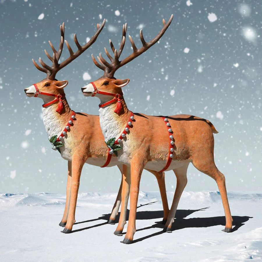 Deluxe lifelike Christmas reindeer pair for outdoor holiday displays