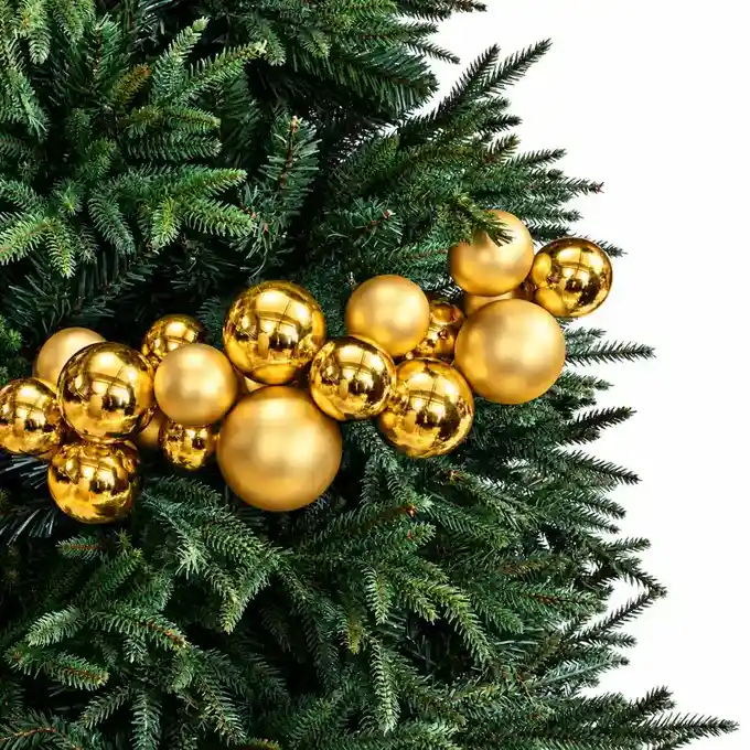 Jingleberry Red Christmas Bauble Garland holiday decoration