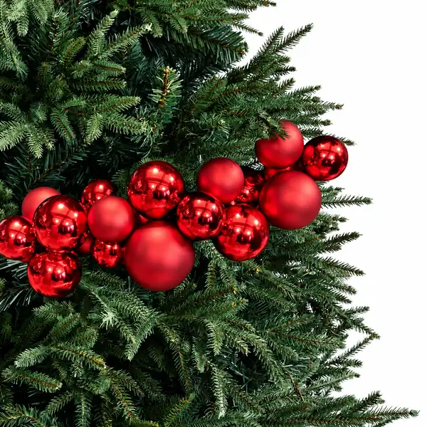 Jingleberry Red Christmas Bauble Garland holiday decoration